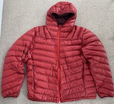 Mountain Hardwear Stretch  Down Feather Jacket Size Men’s XL  Red