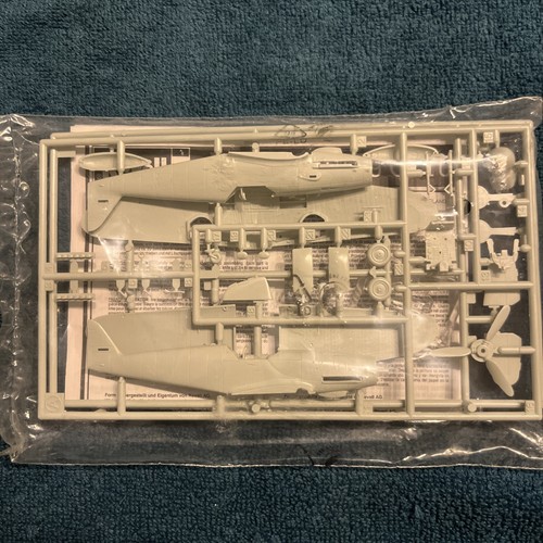 Revell messerschmitt - 1:72,