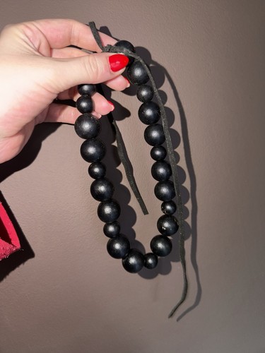 Vtg black wooden - vtg, bead