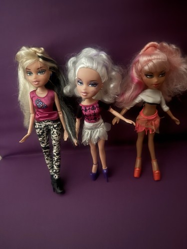 Bratz bundle - bratz,