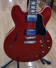 (Tokai) ES220 Red Made in Japan Semi Hollow Body Electric Guitar used Japan