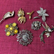 Broken Brooches x8 Vintage Missing Stones Repair Upcycle Art Craft K18