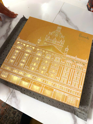 Harrods empty gold advent 2026 - empty,