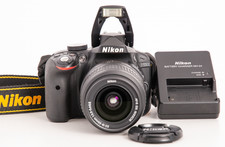 Nikon D3300 24.2MP *Exc+ *Low Shutter w/ 18-55mm ED G II Lens Digital SLR Camera