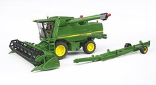 BRUDER John Deere Combine Harvester T670i - B102132 - FARM TOY / COMBINE