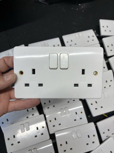 Double socket 13a - mk,