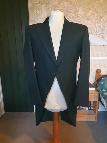 Dark green 100 wool - 100%,