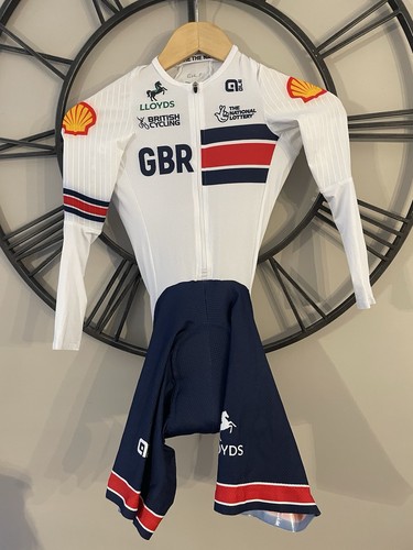 Cycling athlete issued 2025 - gb,