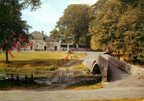 Picture postcard wharfedale - postcard;,
