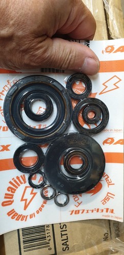 Yamaha xt500 tt500 sr500 oil - tt500,