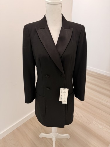 Nwt zara black - nwt, satin-lapel