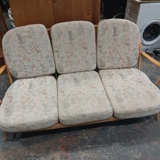 Ercol Circa 1973  Windsor 3