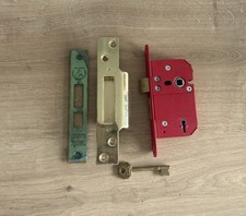 Era 5 lever mortice lock 2