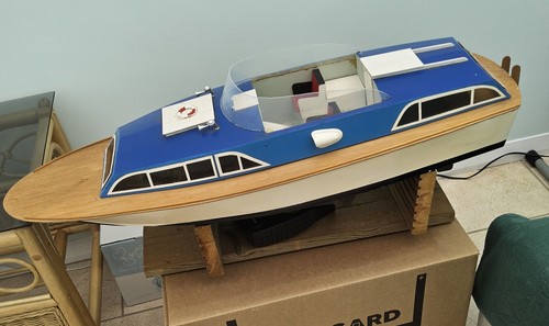 Electric scale boat pastic - boat,