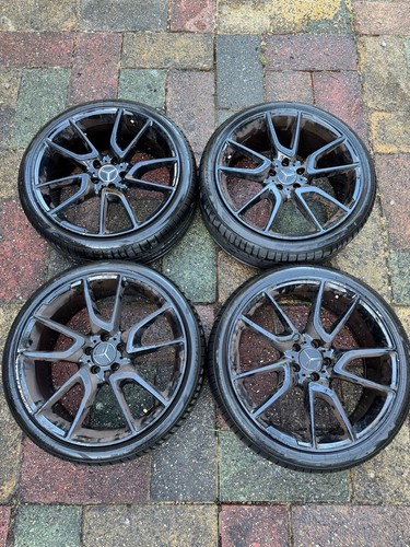Mercedes alloy wheels - 20”,