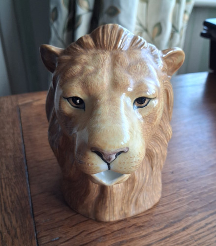 Quail ceramics lion jug - lion,