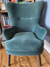 Barker and Stonehouse Marcy  Green Curved Velvet Accent Chair 