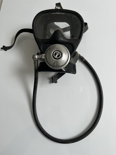 Diver aqua lung - us, aqua-lung