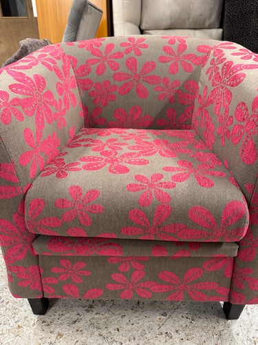 Tub chair pink floral - tub, pattern
