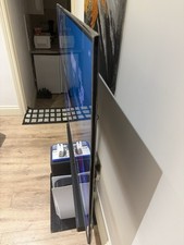 Samsung QE55Q60B 55-inch 4K QLED Smart TV with Quantum HDR