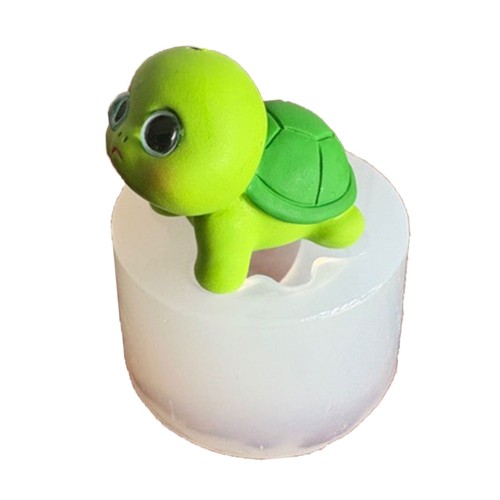 Detailed silicone hand making - detailed, hand-making