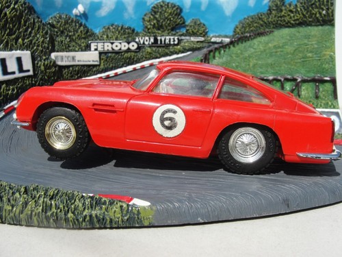 1960 scalextric aston - scalextric,