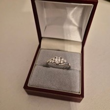 Swiss star zirconia ring - star,