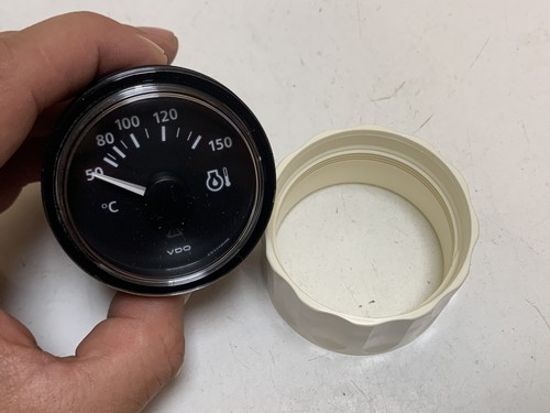 Additional instrument oil - additional,