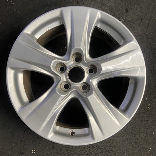 Toyota silver rav4 oem wheel - toyota,