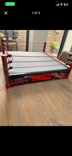 Wwe large raw scale - wwe,