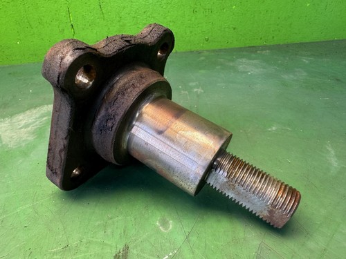 Ford transit rear spindle - ,