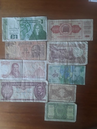 Vintage foreign bank notes - foreign,