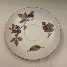 Royal Worcester Evesham Gold 