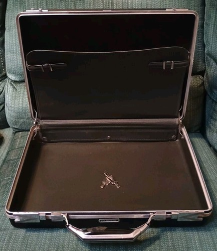 Vintage american tourister - american,