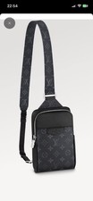 LOUIS VUITTON outdoor Slingbag