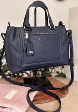 Radley London /navy leather