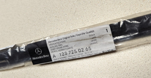 Genuine mercedes w123 - genuine,