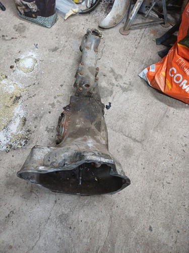 Smooth case gearbox frogeye - case,