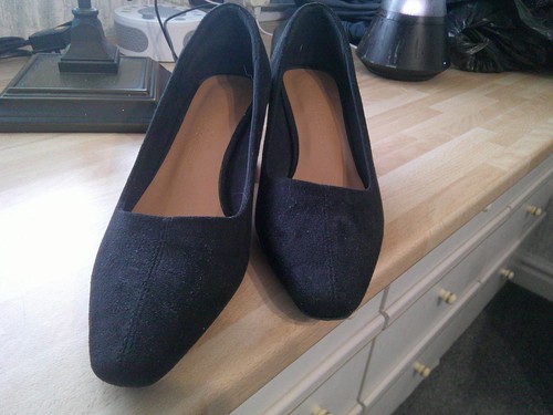 Ladies black suede court - suede,