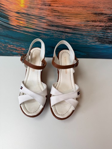 Tommy hilfiger white tan - &,