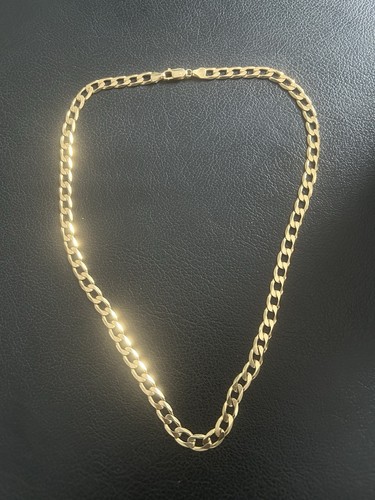 Stunning 9ct gold curb chain - stunning,