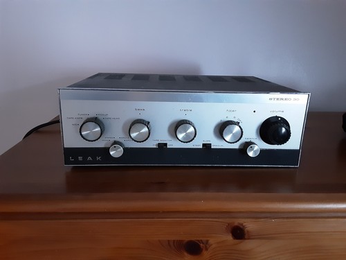 Leak stereo amplifier - stereo, amplifier.