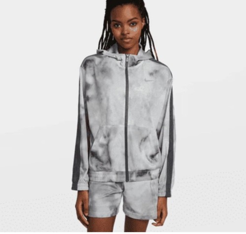 Nike activewear women’s