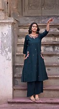 Women embroidered kurta set - women,