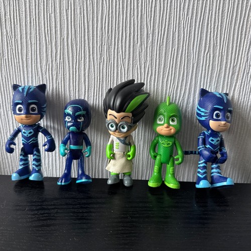 Masks action figure toy - pj,