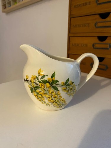 Meakin creamer milk jug - j&g,