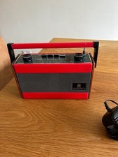 Roberts transistor radio FM LW