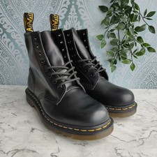 Dr. Martens Unisex 1460 Smooth