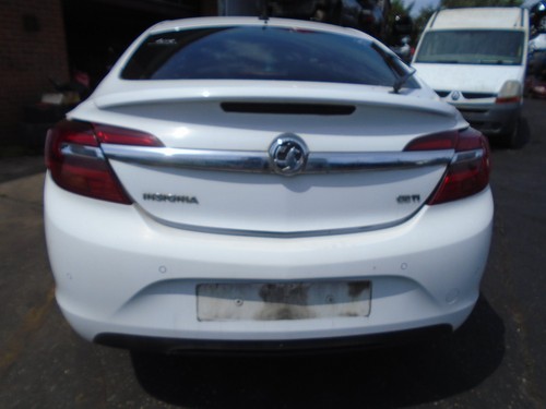 Vauxhall insignia sri 5dr - 14,