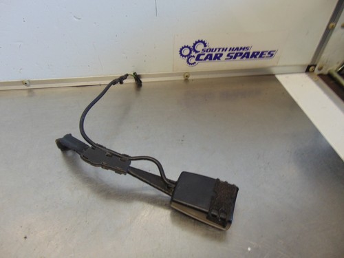 Audi seat belt stalk - a3,